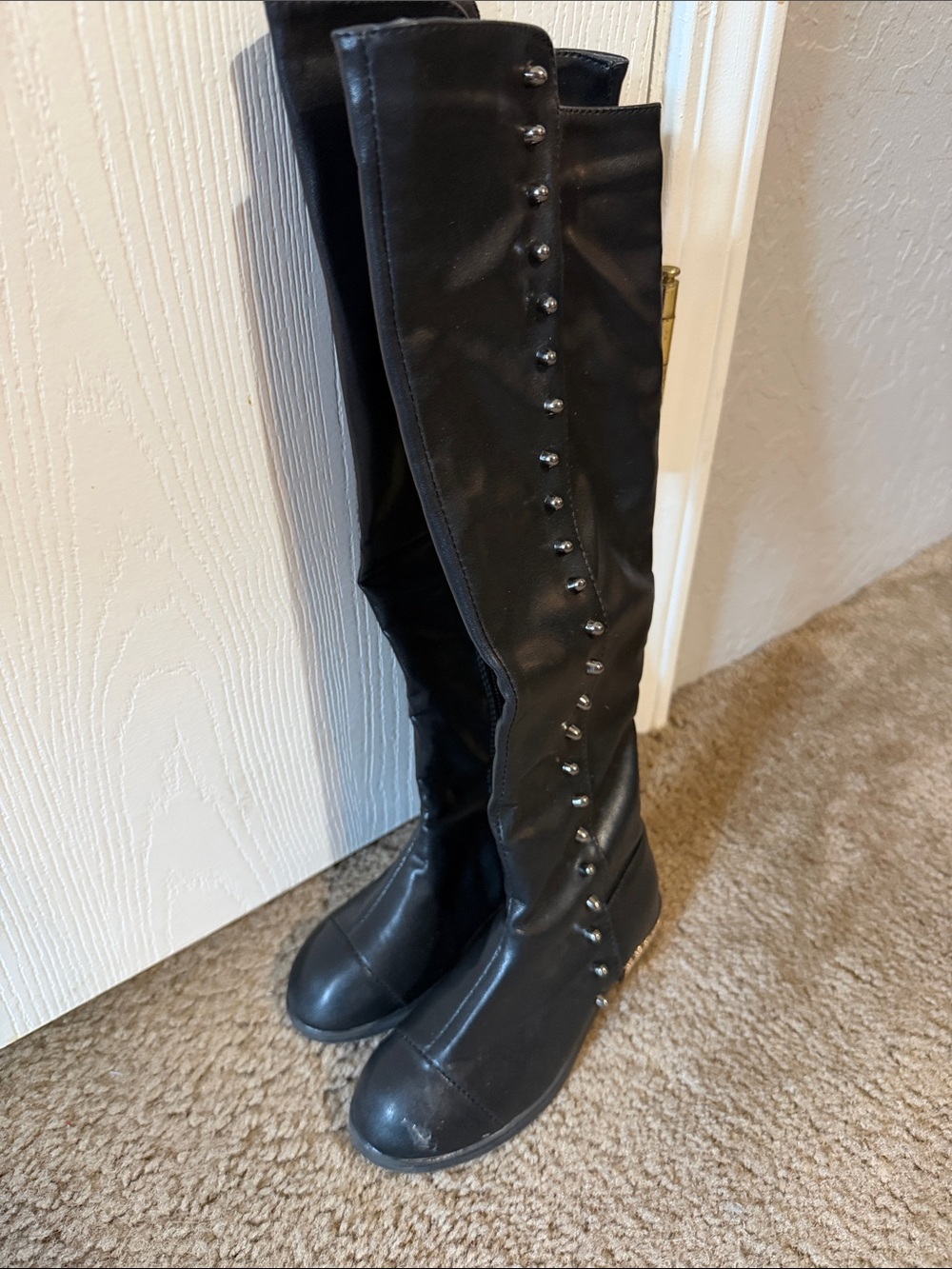Black Knee-High Women's Boots with Side Stud Detail